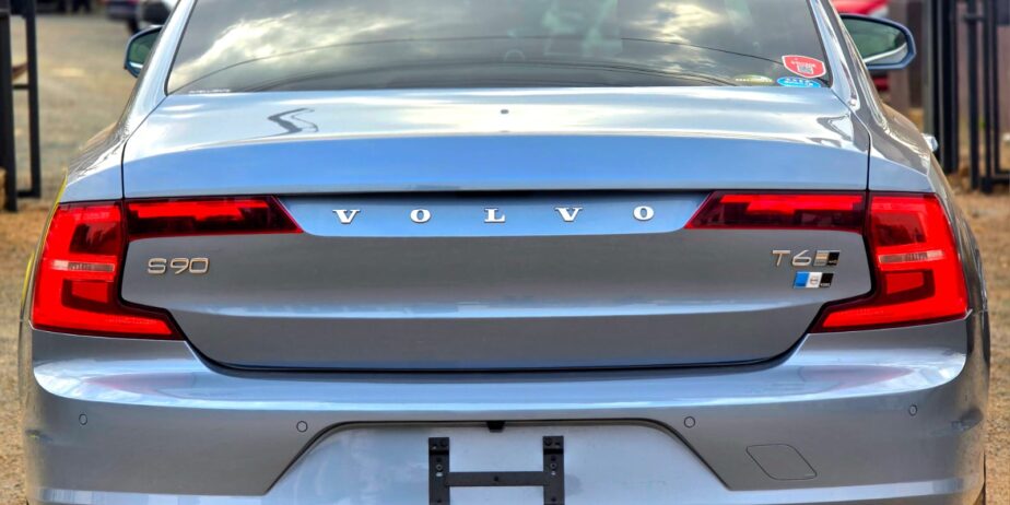 2018 VOLVO S90 “T6” INSCRIPTION